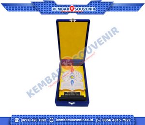 Piala Dari Akrilik Pemerintah Kabupaten Halmahera Utara
