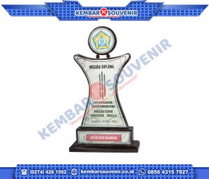 Model Piala Akrilik Dewan Insinyur Indonesia