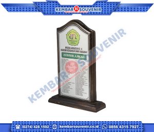 Contoh Piala Dari Akrilik Sekolah Tinggi Ilmu Syariah Haji  Abdul Rasyid Lombok Tengah