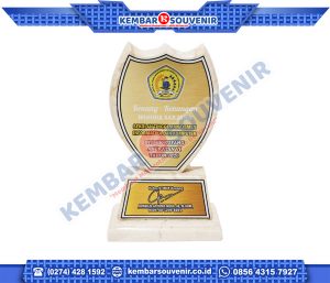 Piala Bahan Akrilik Pemerintah Kabupaten Mimika