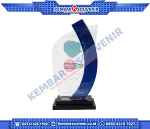 Jenis Model Plakat Politeknik Sakti Surabaya