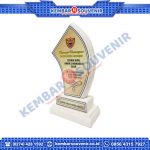 Plakat Award Clipan Finance Indonesia Tbk