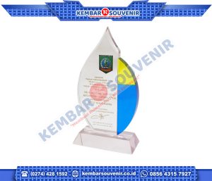 Contoh Trophy Akrilik Kabupaten Halmahera Utara