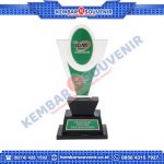 Souvenir Wayang Kulit PT Cahayaputra Asa Keramik Tbk.