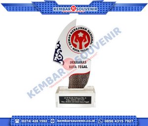 Souvenir Miniatur Kabupaten Trenggalek