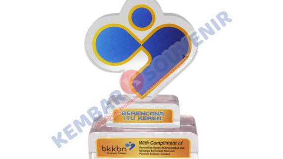 Souvenir Untuk Perpisahan PT PAN INDONESIA BANK Tbk